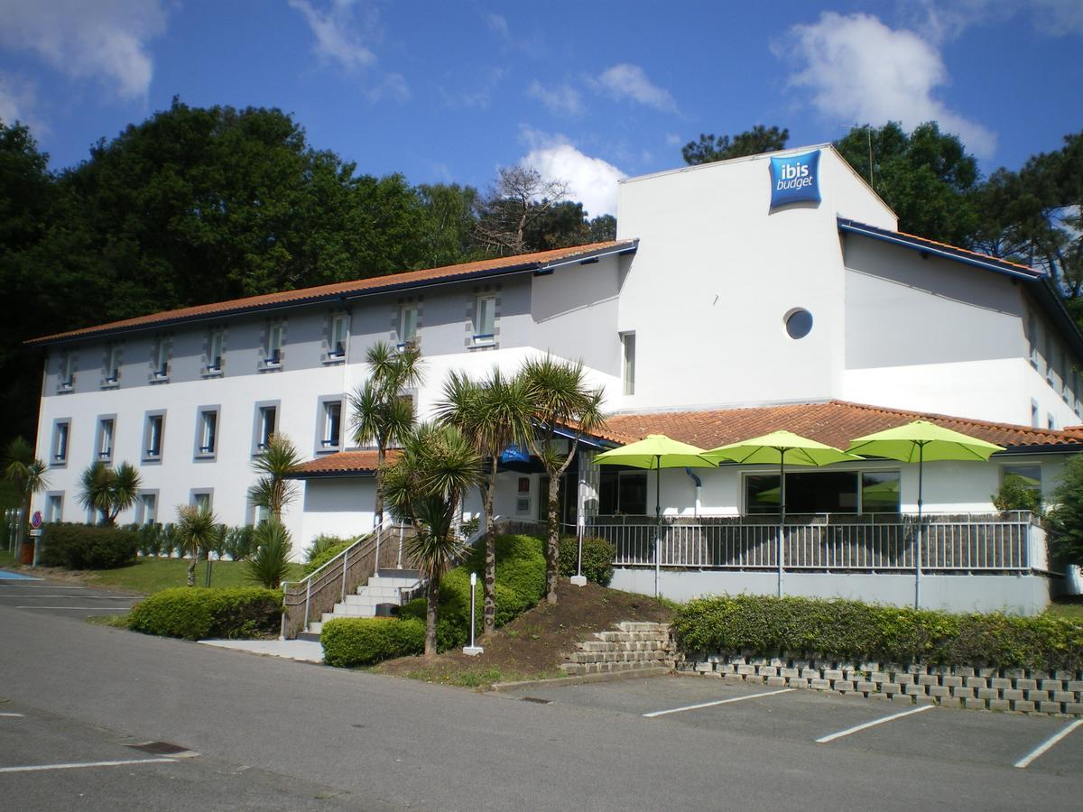 Ibis Budget Biarritz - Anglet Exterior photo
